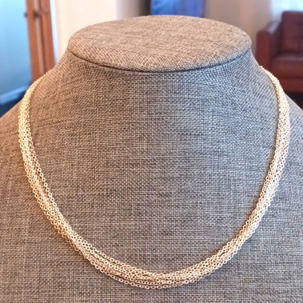 Sparkly Classic 7 Strand Silvertone Chain - Pre-loved (15"-18")